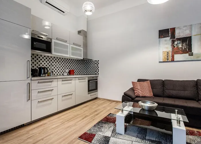 Quiet Nest In The Bustling Centre Of Budapest